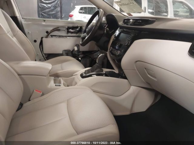 JN1BJ1CW6NW496943 Nissan Rogue Sport Sl