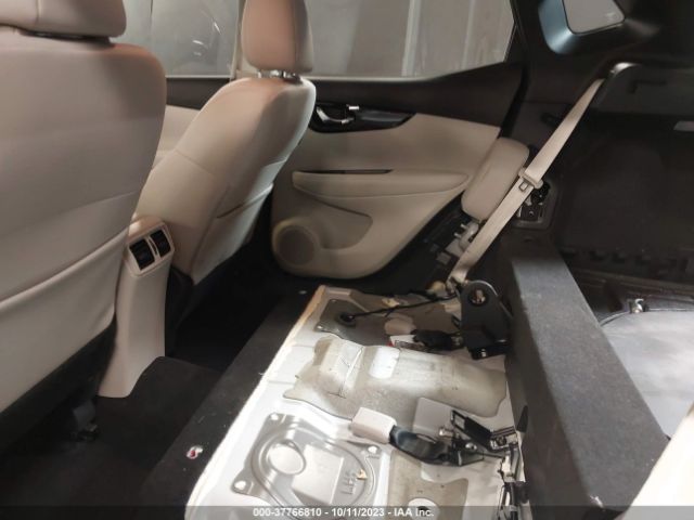 JN1BJ1CW6NW496943 Nissan Rogue Sport Sl