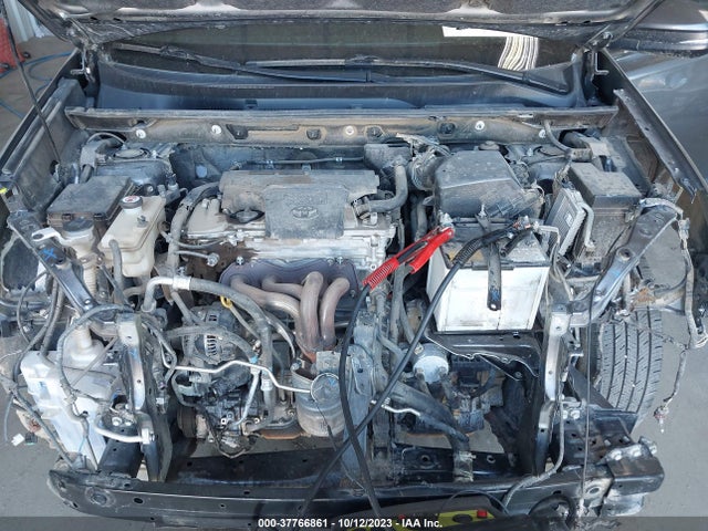 Toyota Rav4 Xle 2017 JTMWFREV8HD097289 Image 10