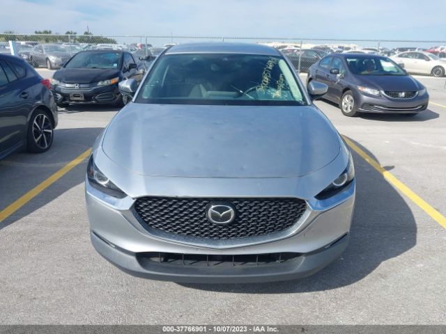 3MVDMACL0LM127767 Mazda Cx-30 Select Package