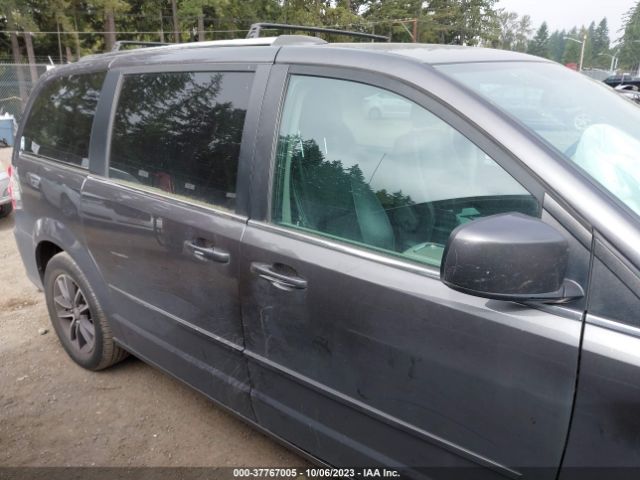 2C4RDGCG4HR689779 Dodge Grand Caravan Sxt