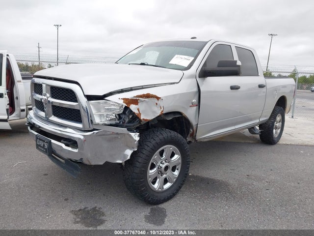 RAM 2500 Tradesman 2018 3C6UR5CL6JG223447 Image 2