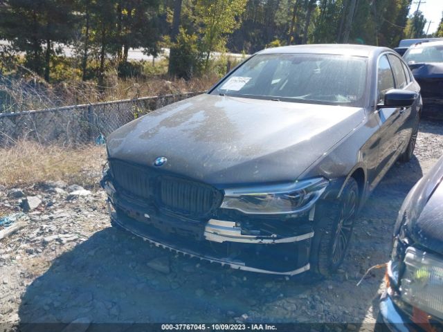 WBAJE5C31HG916808 BMW 5 Series 540i