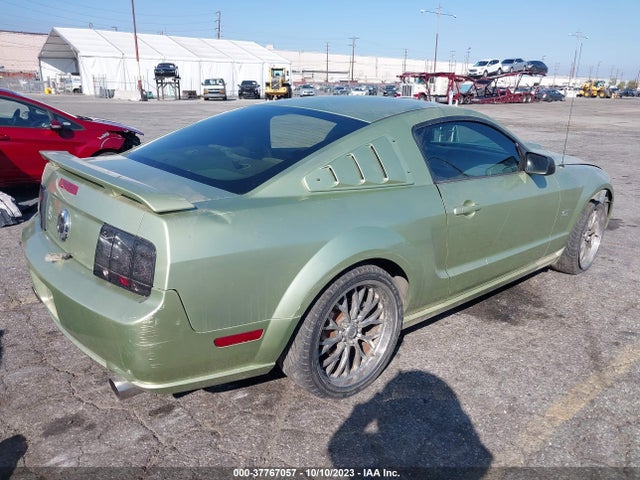 2005 FORD MUSTANG GT VIN: 1ZVHT82H155208715