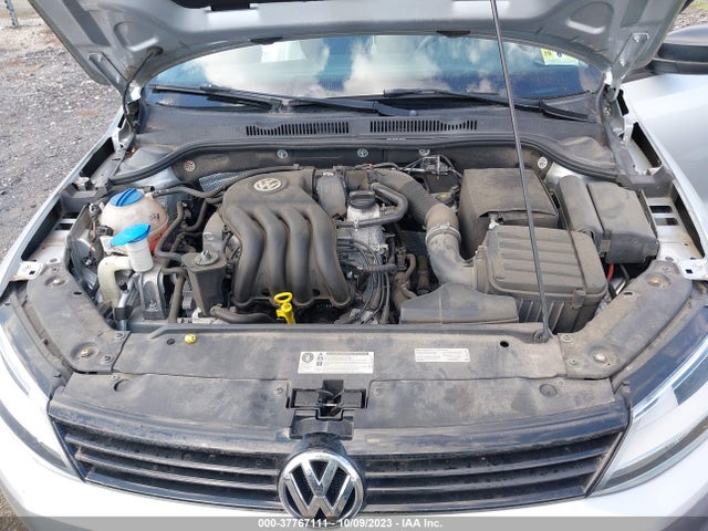 3VW2K7AJ2EM317783 Volkswagen Jetta Sedan S