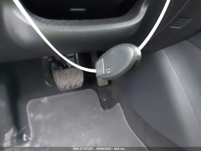 3N1AB7AP8JY251362 Nissan SENTRA SV
