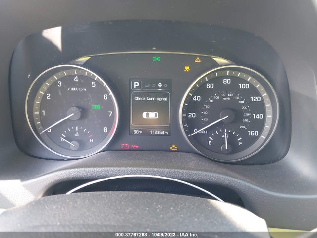 2018 HYUNDAI ELANTRA SEL VIN: KMHD84LF1JU628236