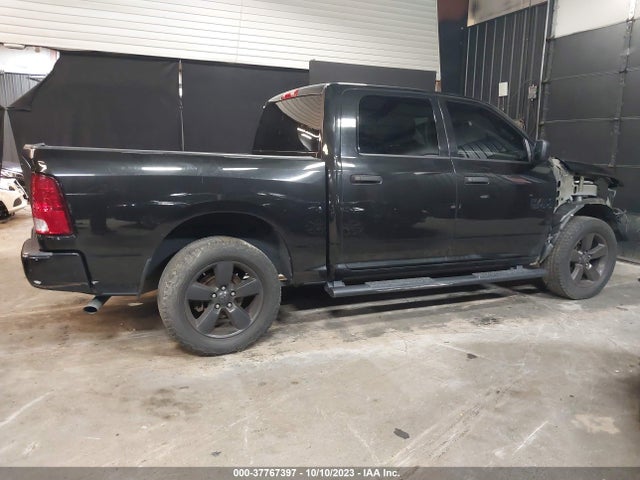 RAM 1500 Express 2018 3C6RR7KT9JG235434 Image 14