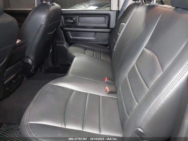 RAM 1500 Express 2018 3C6RR7KT9JG235434 Image 8