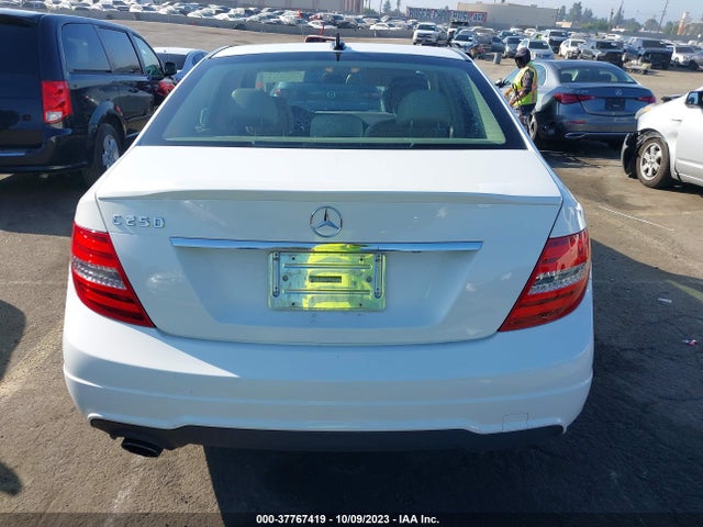 WDDGF4HB7EG232657 Mercedes-Benz C-class C 250