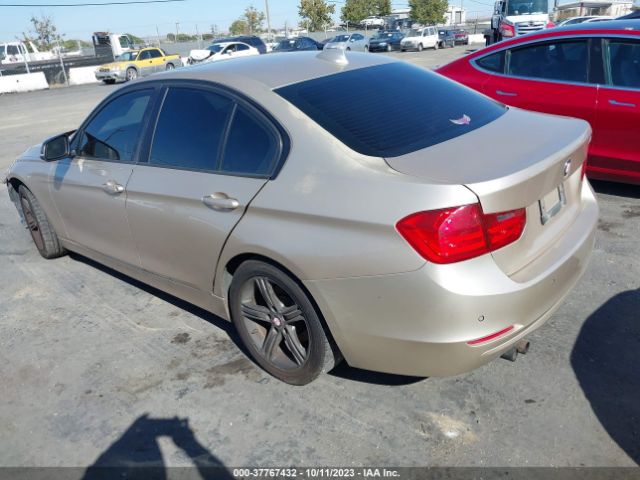 WBA3C1C55FK119531 BMW 3 Series 328i