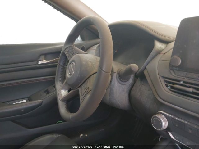 1N4AL4CV9LC137361 Nissan Altima 2.0 Sr