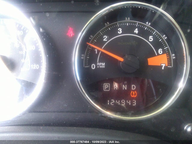 1C4NJDEB3ED694123 Jeep Compass Latitude