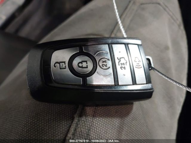 3FA6P0PU6HR268714 Ford Fusion Energi Se