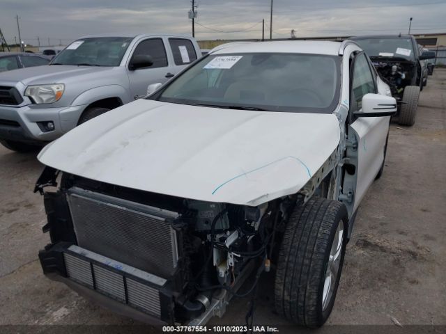 2020 MERCEDES-BENZ GLA WDCTG4EB3LU021975 Photo 1