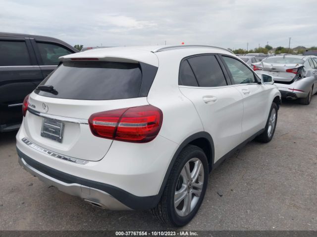 2020 MERCEDES-BENZ GLA WDCTG4EB3LU021975 Photo 3