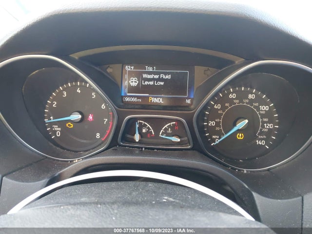 2017 FORD FOCUS SE VIN: 1FADP3K23HL290747