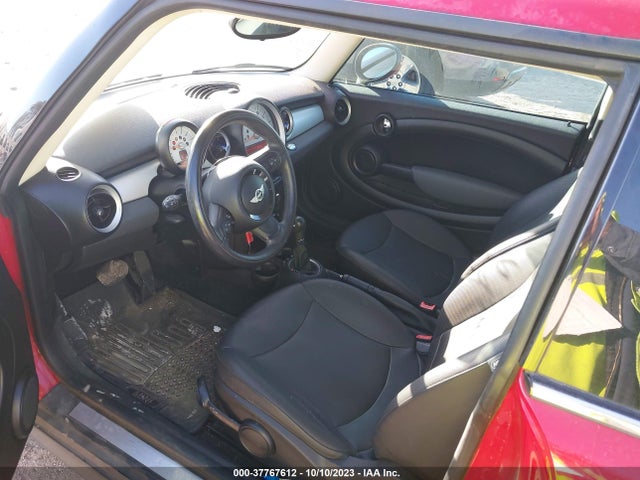 2012 MINI COOPER HARDTOP WMWSU3C50CT264115 Photo 4