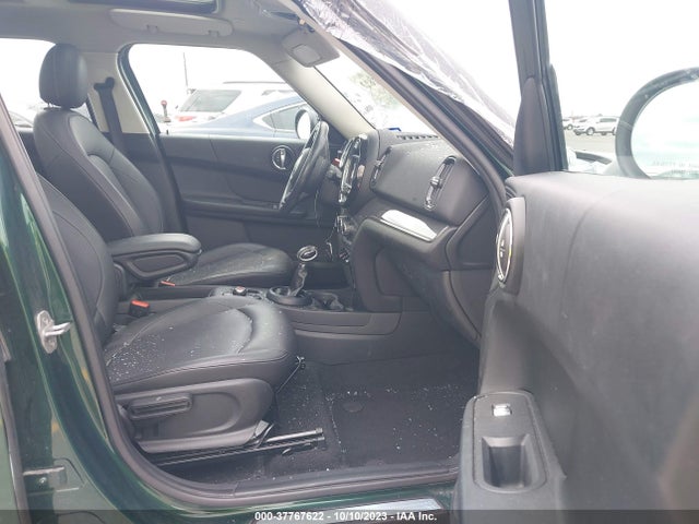 2018 MINI COUNTRYMAN WMZYS7C37J3F44431 Photo 4