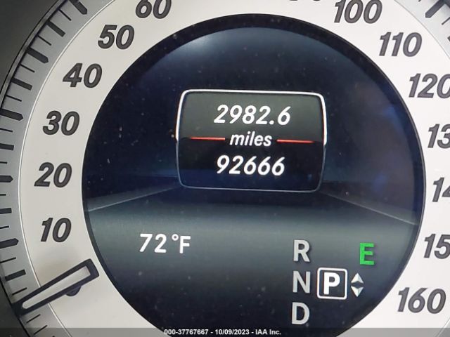 WDDHF0EB3FB148156 Mercedes-Benz E-class E 250 Bluetec