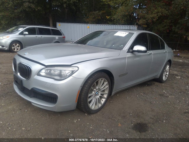 WBAYB6C54FD966129 BMW 7 Series 750i Xdrive