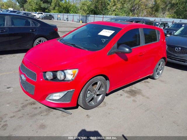 Chevrolet Sonic Rs 2015 1G1JG6SB7F4141188 Image 2