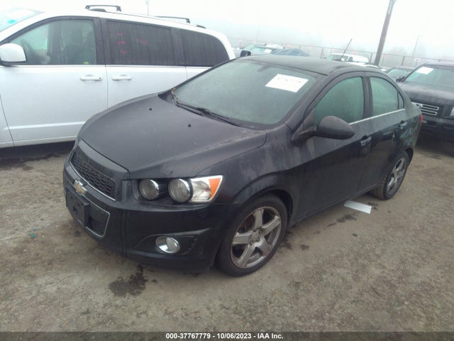 Chevrolet SONIC LTZ 2015 1G1JE5SB6F4190575 Image 2