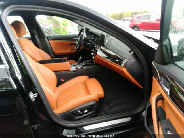 WBAJA7C50KG911860 BMW 5 Series 530i Xdrive