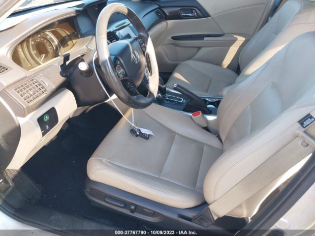 1HGCR6F79FA008810 Honda Accord Hybrid Touring
