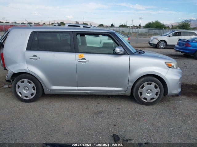 2014 SCION XB VIN: JTLZE4FE0EJ064631