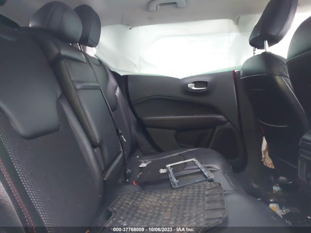 Jeep Compass Trailhawk 2018 3C4NJDDB4JT366974 Image 8