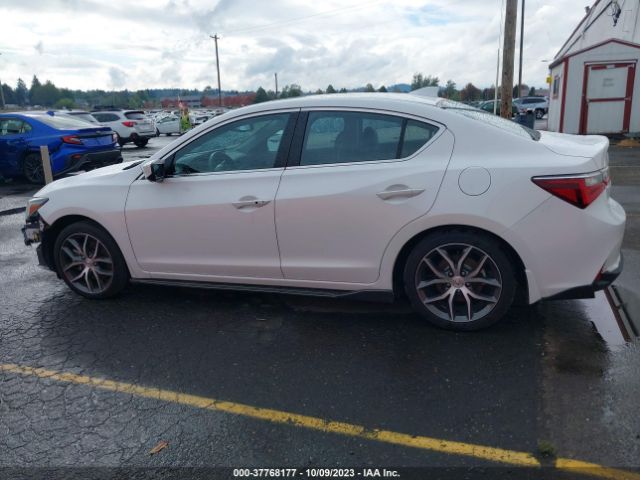 19UDE2F74NA000296 Acura Ilx Premium Package