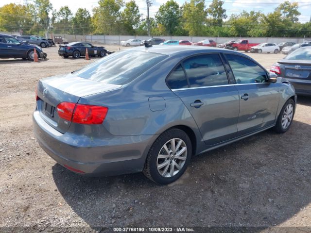 3VWD07AJ9EM362248 Volkswagen Jetta 1.8t Se