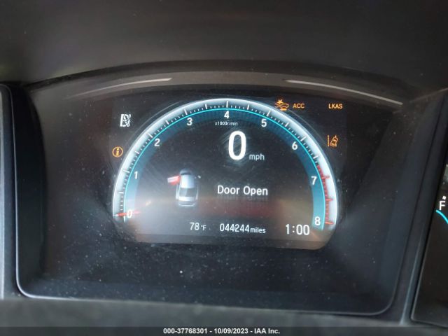 19XFC2F68KE211417 Honda Civic Sedan Lx
