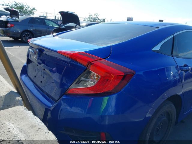 19XFC2F68KE211417 Honda Civic Sedan Lx