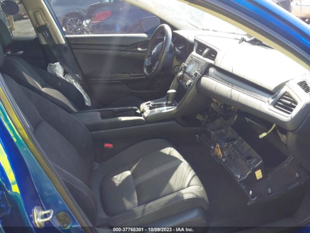 19XFC2F68KE211417 Honda Civic Sedan Lx