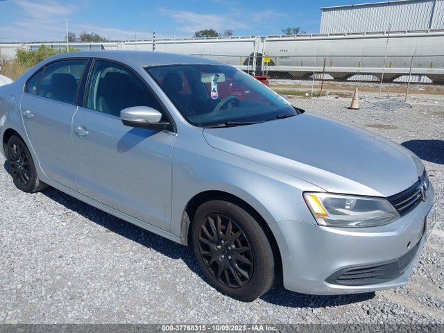 37768315 :رقم المزاد ، 3VWDP7AJ5DM406398 vin ، 2013 Volkswagen Jetta Sedan Se مزاد بيع