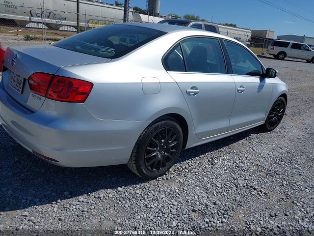 37768315 :رقم المزاد ، 3VWDP7AJ5DM406398 vin ، 2013 Volkswagen Jetta Sedan Se مزاد بيع