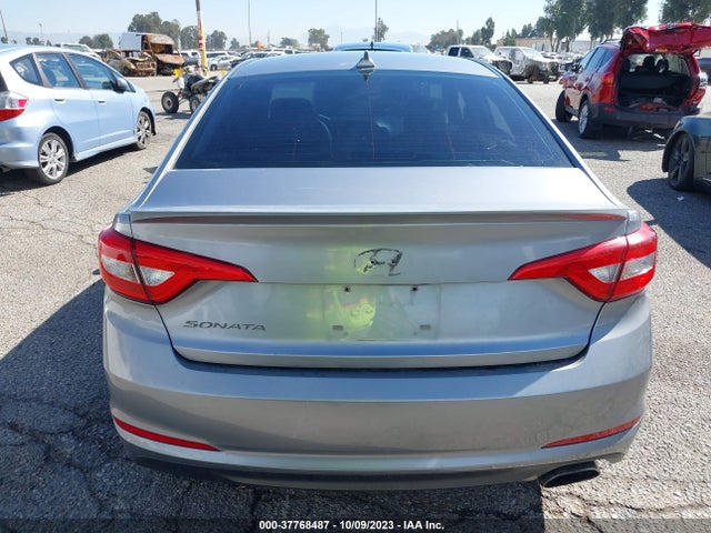 Hyundai Sonata 2.4l Se 2015 5NPE24AF9FH005901 Image 16