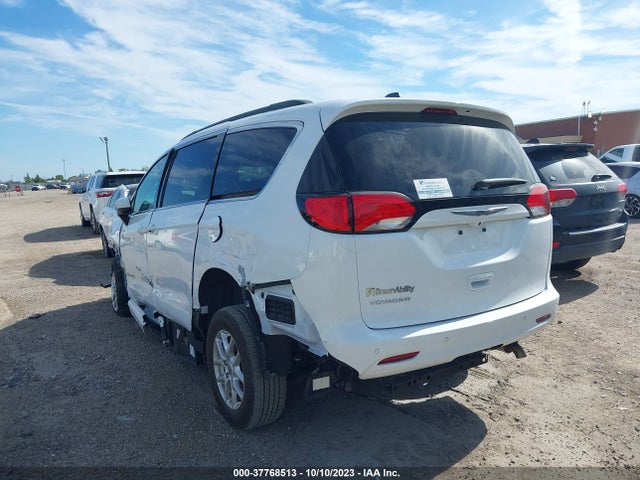 2C4RC1DG0MR586724 Chrysler Voyager Lxi