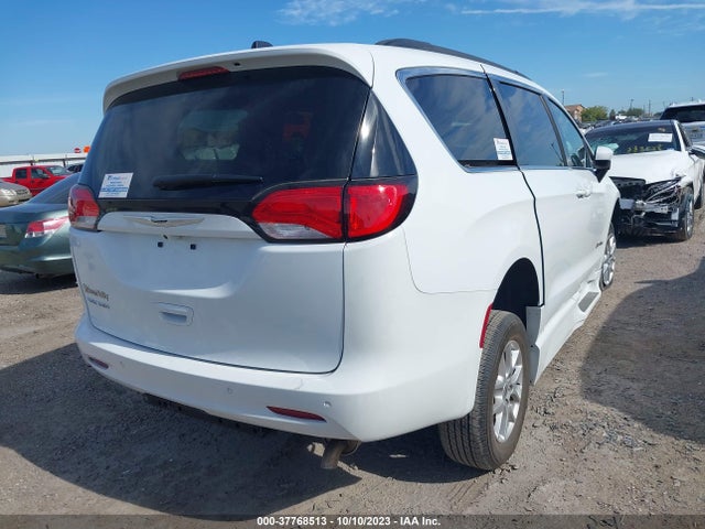 2C4RC1DG0MR586724 Chrysler Voyager Lxi