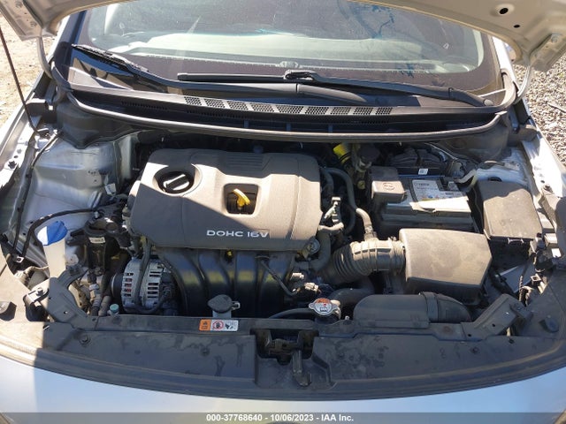 KIA FORTE LX 2017 3KPFK4A76HE143139 Image 10