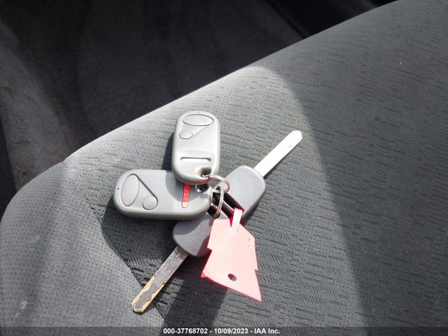 2005 HONDA CIVIC CPE EX VIN: 1HGEM22945L810191