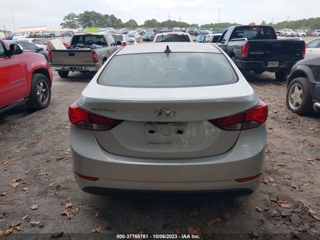 Hyundai ELANTRA SE 2015 5NPDH4AE0FH557675 Image 12