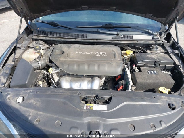 Chrysler 200 Limited 2015 1C3CCCAB8FN504270 Image 10