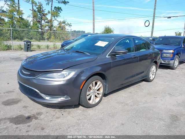 Chrysler 200 Limited 2015 1C3CCCAB8FN504270 Image 2