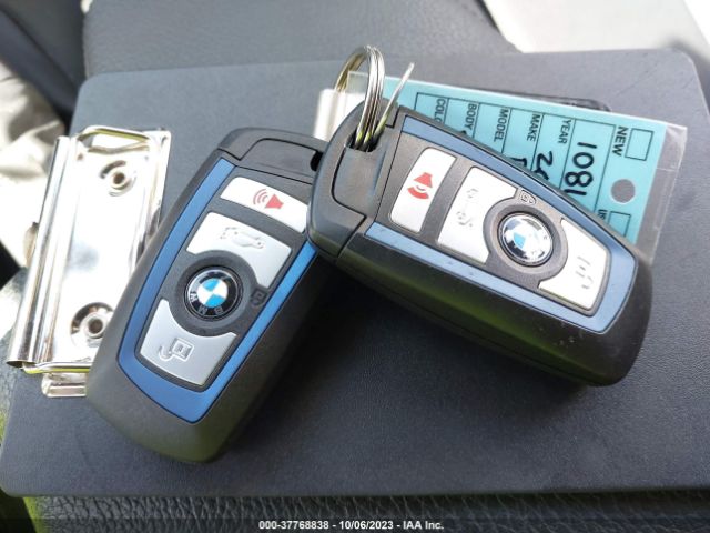 2017 BMW 330I WBA8B9G3XHNU52003 Photo 10