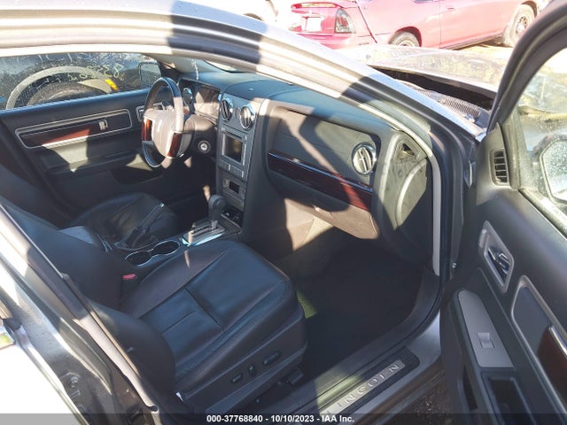 2009 LINCOLN MKZ VIN: 3LNHM26T89R613139
