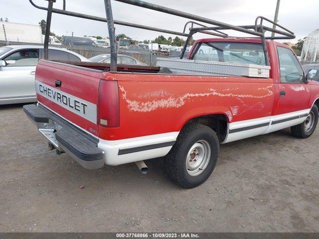 1989 CHEVROLET GMT-400 C1500 VIN: 2GCEC14K8K1122322