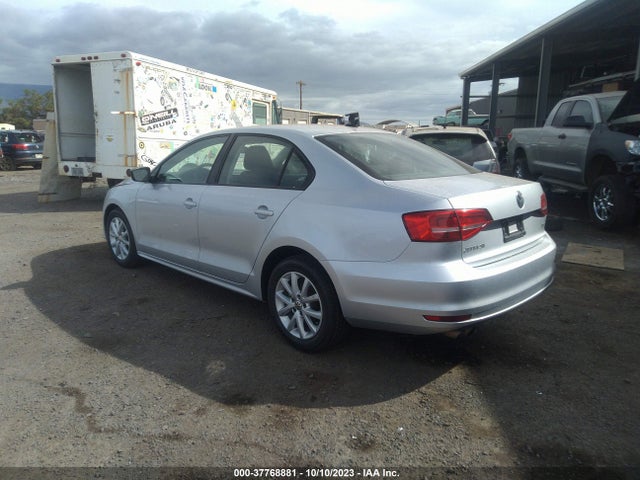 3VWD17AJ7FM257996 Volkswagen Jetta 1.8t Se